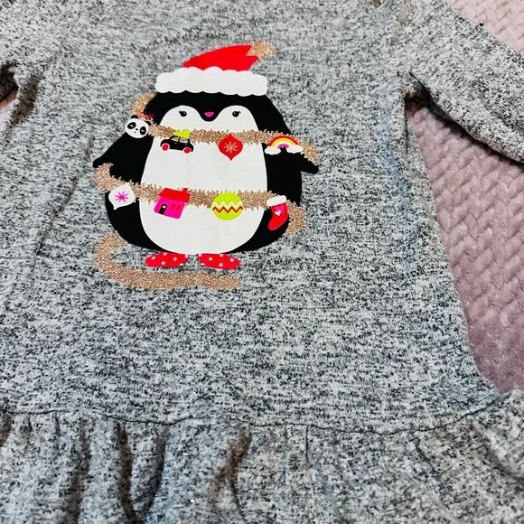 Girl’s Christmas Shirt Size 5 - Picture 3 of 6